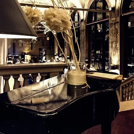 Columbus Hotell 4*