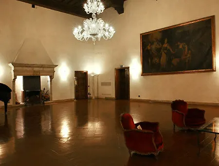Columbus Hotell 4*